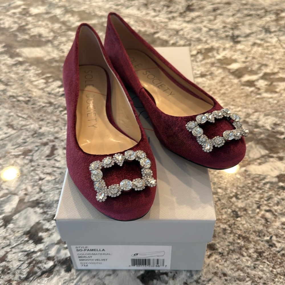 Sole Society Smooth Velvet Merlot Flats Size 7